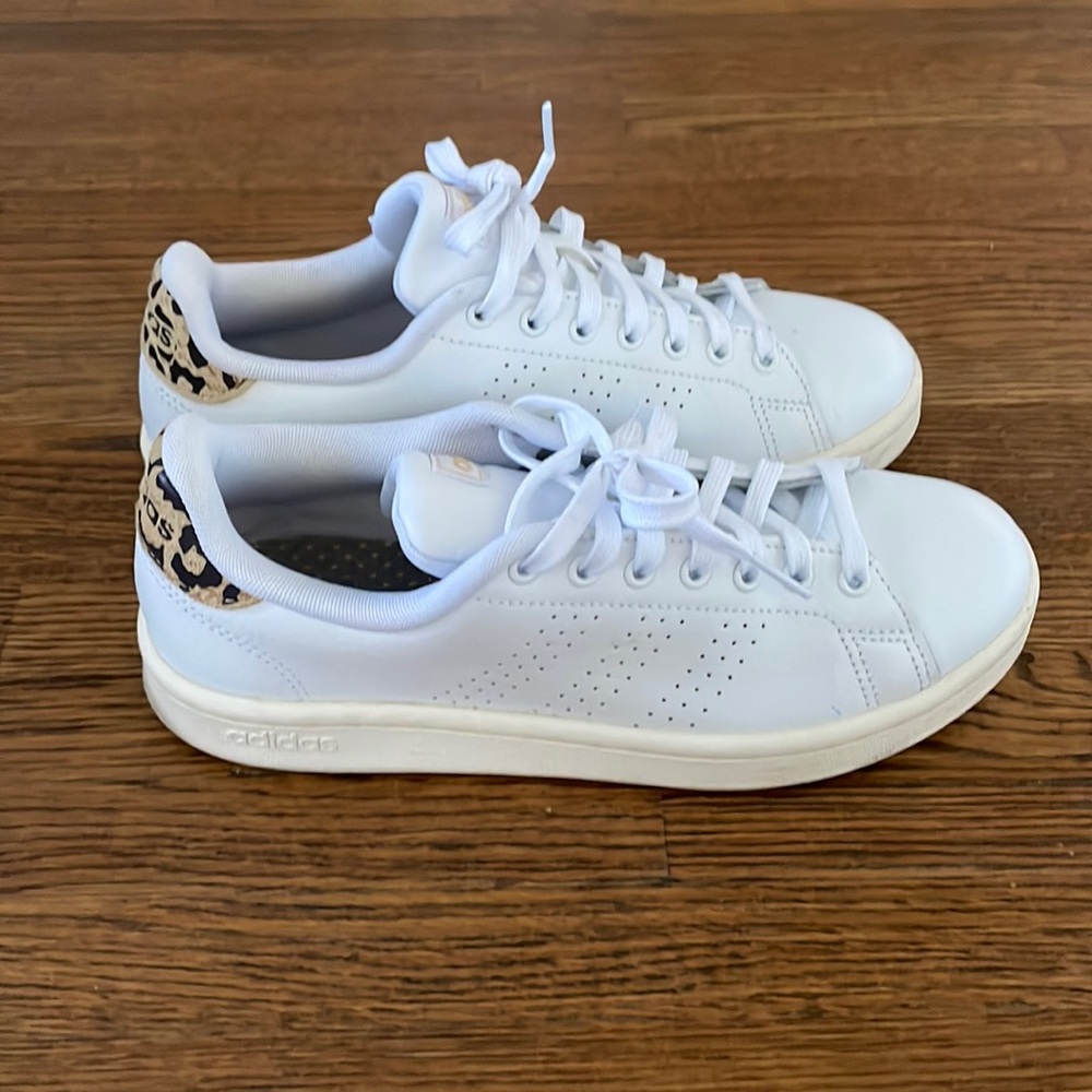 Adidas white sneakers size 7